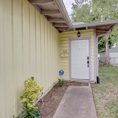Charming 2Br Near University, Beach & Attractions Galveston Exteriör bild