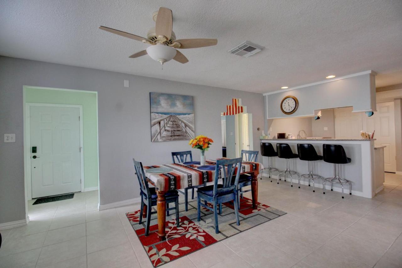Charming 2Br Near University, Beach & Attractions Galveston Exteriör bild