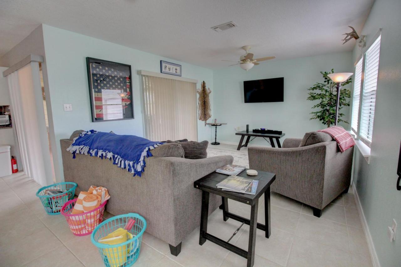 Charming 2Br Near University, Beach & Attractions Galveston Exteriör bild